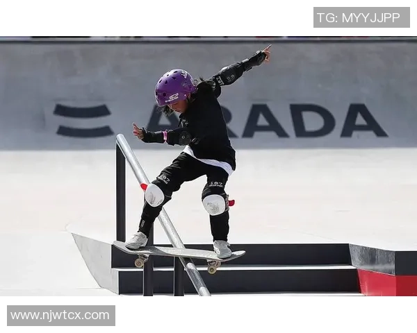 滑板战术解析：杭州滑板队边路渗透体系的创新与实践探讨