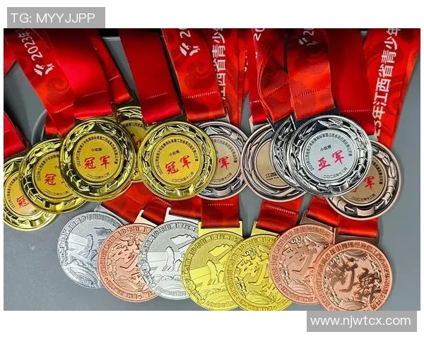 西安街舞队与重庆街舞队实力对比赛后分析与总结