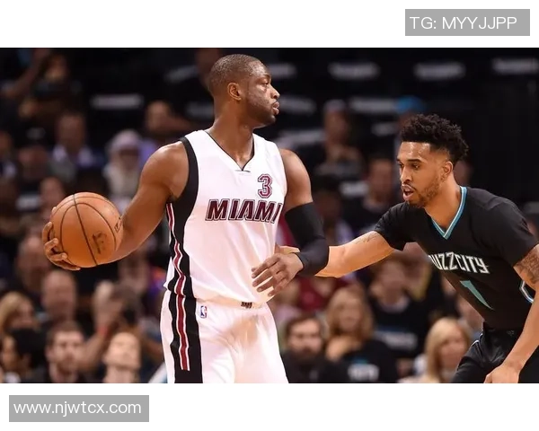 NBA直播爵士对阵黄蜂精彩对决全程回顾与分析