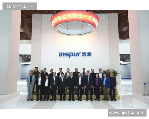 付豪:在时代浪潮中崛起的青年领袖与创新者之路 付豪:在时代浪潮中崛起的青年领袖与创新者之路